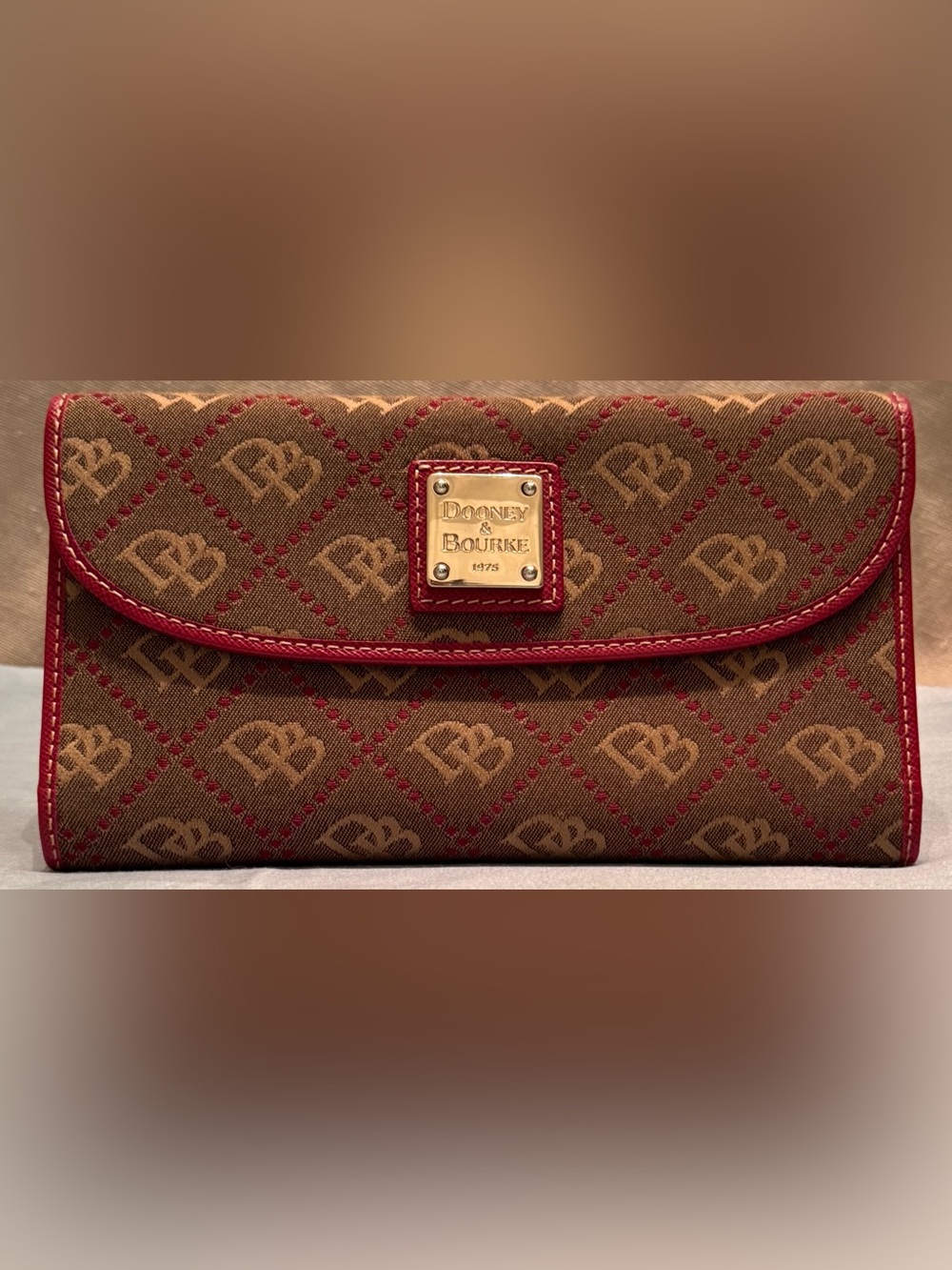 Dooney & Bourke Gretta Continental Clutch Trifold Wallet - Bordeaux